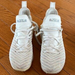 Nike Lebron XVI 16 Buzz Lightyear Basketball Shoes